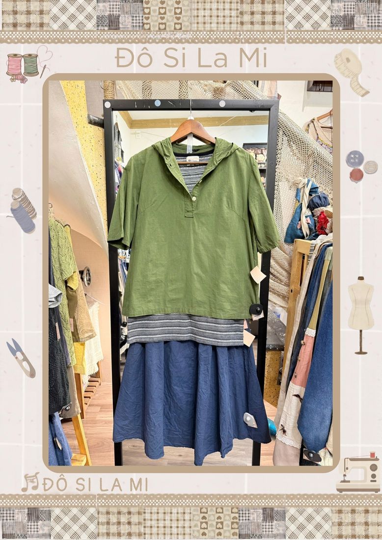 Áo xanh rêu phối chân váy denim xanh
